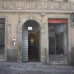 Nur 2 Casa Vacanze Bergamo Via Pignolo