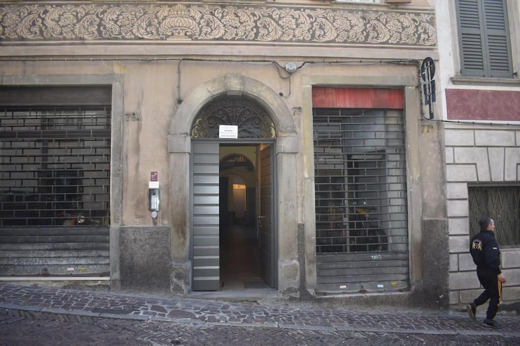 Nur 2 Via Pignolo Apartment *